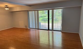 7905 DASSETT Ct 304, Annandale, VA 22003