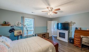 508 White Rose Ln, Boiling Springs, SC 29316