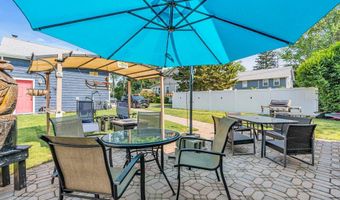 1208 Pine Tree Way, Belmar, NJ 07719