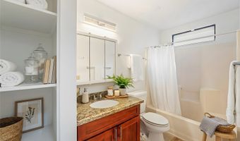 45-29 Waikalualoko Loop B, Kaneohe, HI 96744