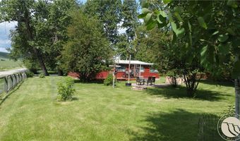 129 Nitche Rd, Absarokee, MT 59001