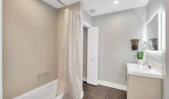 1114 DELRIDGE Ave, Orlando, FL 32804