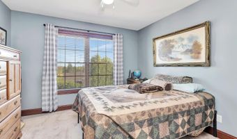 18321 Marlowes Dr, Aurora, IN 47001