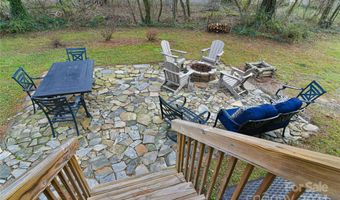 455 New Haw Creek Rd, Asheville, NC 28805