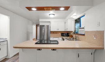 25191 BERRY Ln, Veneta, OR 97487