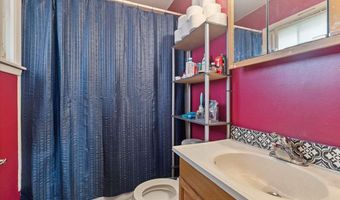 213 215 W 4th Ave N, Aurora, MN 55705