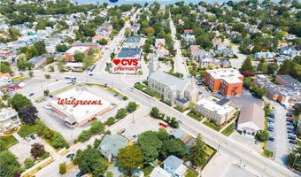 14 Bartlett Ave, Cranston, RI 02905