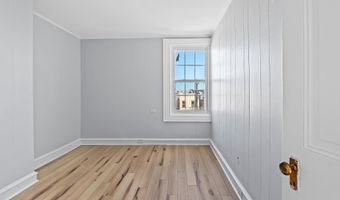 919 SAINT PAUL St 3Fl, Baltimore, MD 21202