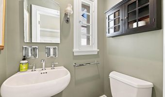 1011 Midway Dr, Auburn, IN 46706