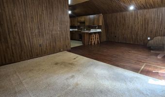614 6th St NE, Arab, AL 35016
