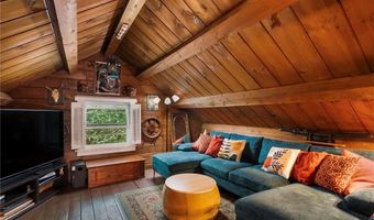 6356 Flat River Rd, Coventry, RI 02857