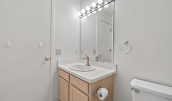 1696 Reserve Ct, Ann Arbor, MI 48103