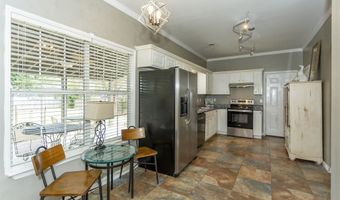 96 WINTERHAVEN Dr, Alabaster, AL 35007