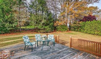 1 Pat Dr, Lincoln, RI 02865