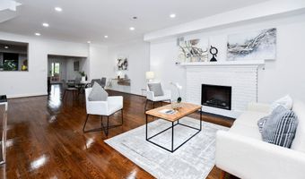 4504 NEW HAMPSHIRE Ave NW, Washington, DC 20011