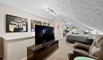 133 Ambleside Way, Amherst, OH 44001