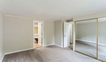 100 SW 195TH Ave 9, Beaverton, OR 97006