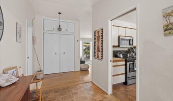 795 Twin Pines Cir, Ashland, OR 97520