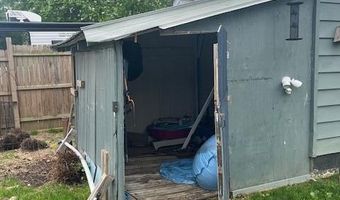 379 S High St, Austin, IN 47102
