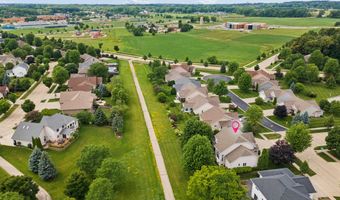 2917 E FALLCREEK Ln, Appleton, WI 54913