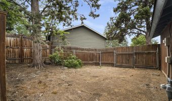 1869 NE Moonglow Ct, Bend, OR 97701