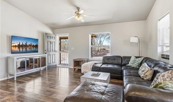 23315 Old Wagon Rd, Escondido, CA 92027
