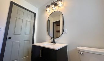 215 NW 4th St, Arab, AL 35016