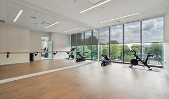 1-5 DOCK St 402, Philadelphia, PA 19106