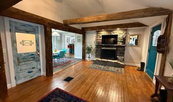 31 Lakota Rd, Barnard, VT 05031