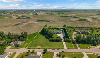 2405 NW 16th Ave, Aberdeen, SD 57401