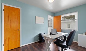 160 Canterbury St, Adrian, MI 49221