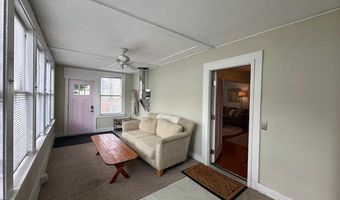 68 Park St, Belfast, ME 04915