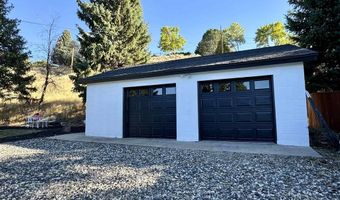 1208 Alger Ave, Cody, WY 82414