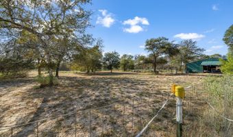 1858 Burr Oak, Adkins, TX 78101