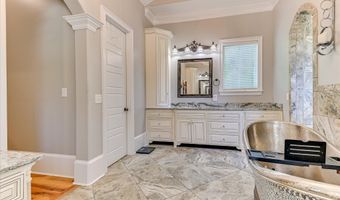 305 Alabaster Ct, Appling, GA 30802