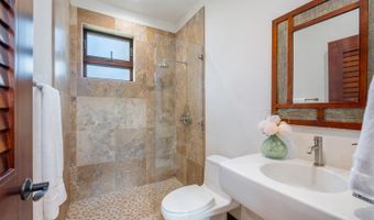 44-237 Mikiola Dr, Kaneohe, HI 96744