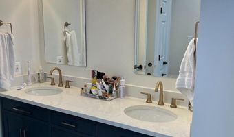 20611 COPPERSMITH Dr, Ashburn, VA 20147