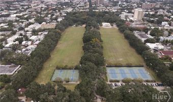 418 E Waldburg St A & B, Savannah, GA 31401