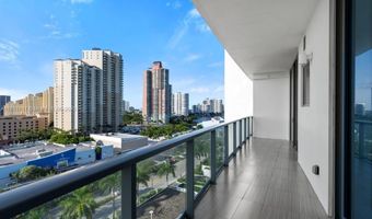 3250 NE 188th St 904, Aventura, FL 33180