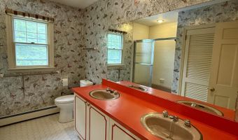 54 Pine Ledge Rd, Bangor, ME 04401