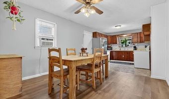 521 NE Elmhurst Ave, Bartlesville, OK 74006