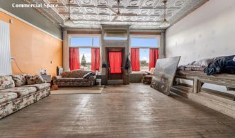 405 N Main St, Alma, WI 54610