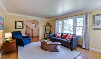 151 Lakewood Blvd, Madison, WI 53704