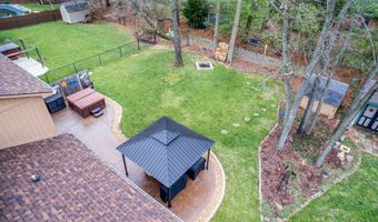 8459 Seattle Slew Ln, Indianapolis, IN 46217