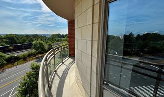 3650 S GLEBE Rd 451, Arlington, VA 22202
