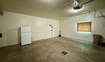 1102 11th Ave, Britton, SD 57430