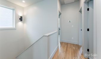 30 Fern St, Asheville, NC 28803