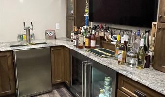 6860 W DESIGN Dr, Appleton, WI 54942
