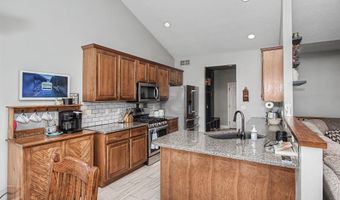 3305 Sedwick St, Ames, IA 50010