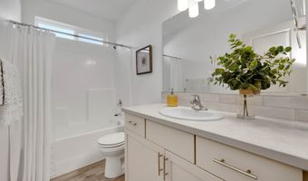 11318 Bluefield Dr, Caldwell, ID 83605